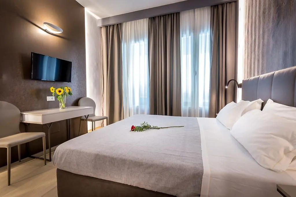 Blu Notte Guest House Florence 0*,  Italy