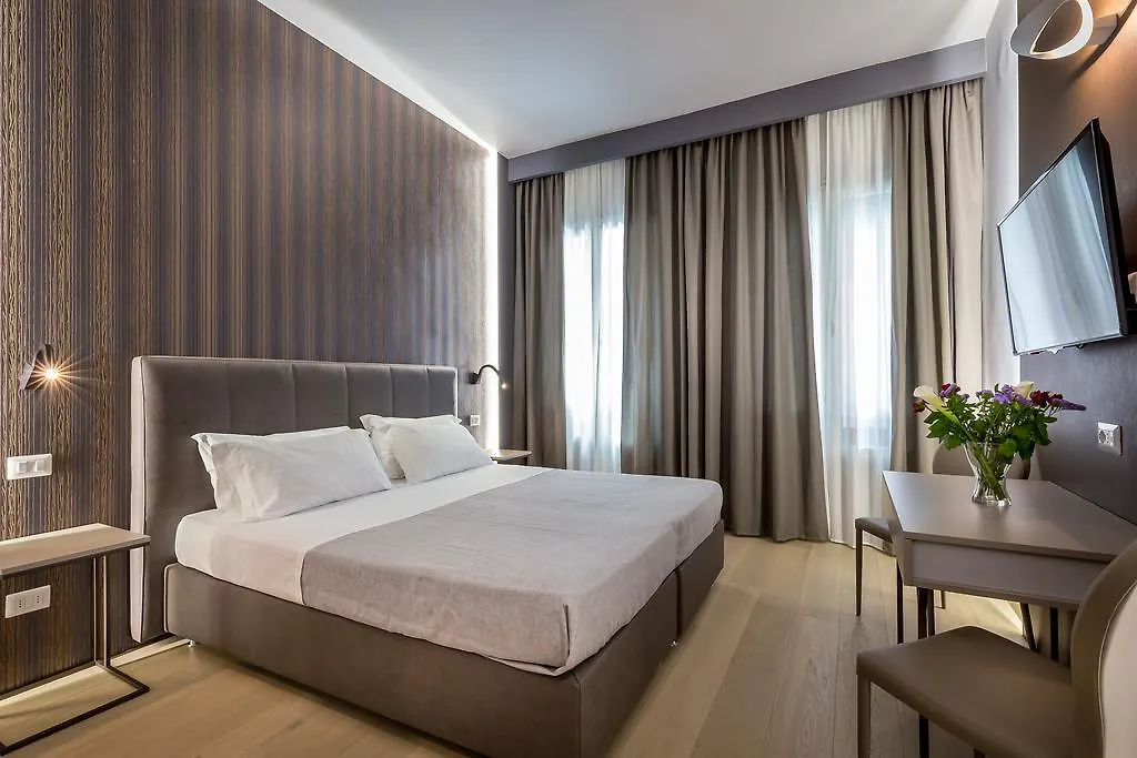 Blu Notte Guest House contacts